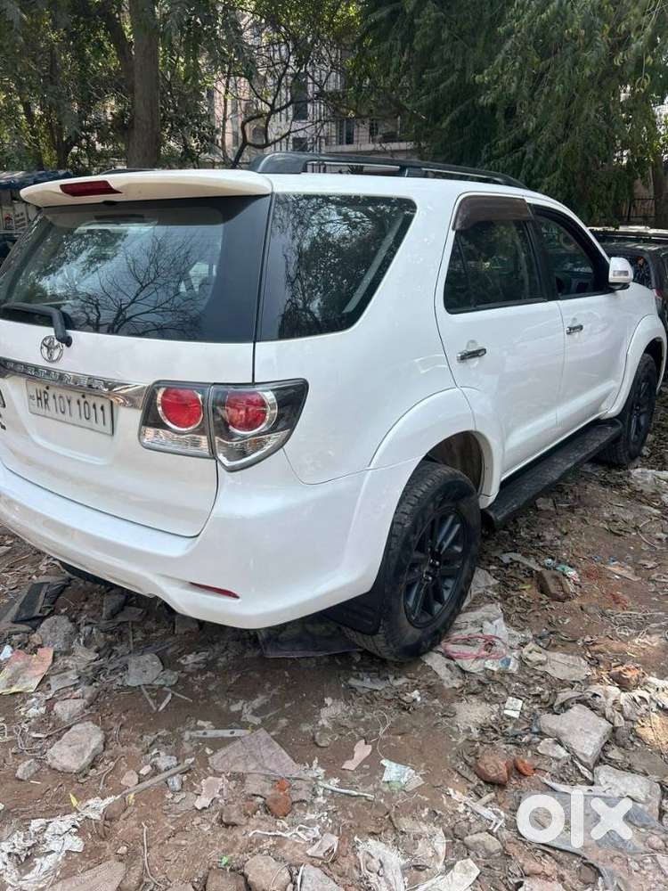 Toyota Fortuner 3.0 4x4 Manual, 2015, Diesel