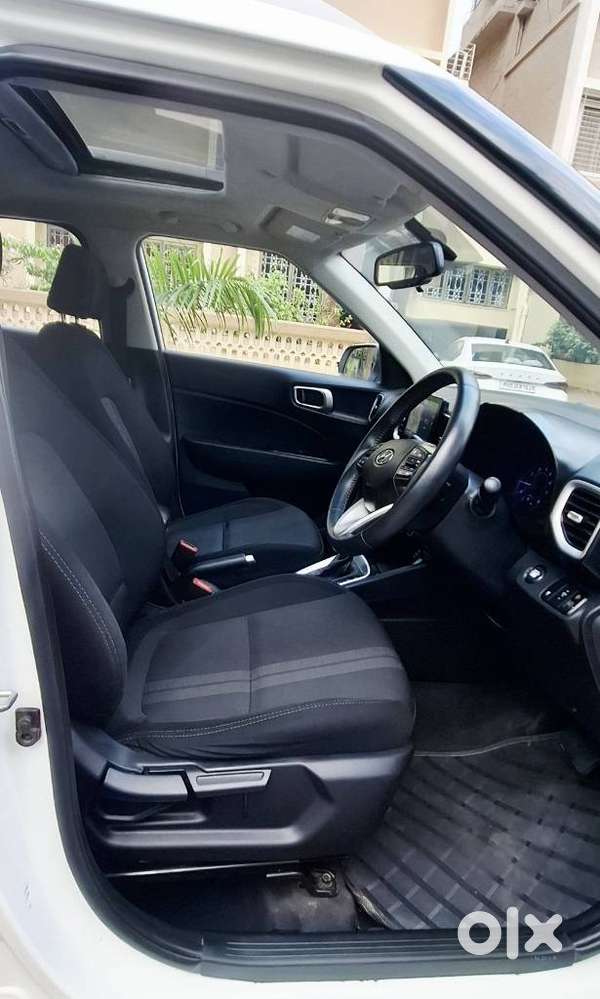 Hyundai Venue Sx Plus Turbo Dct, 2020, Petrol