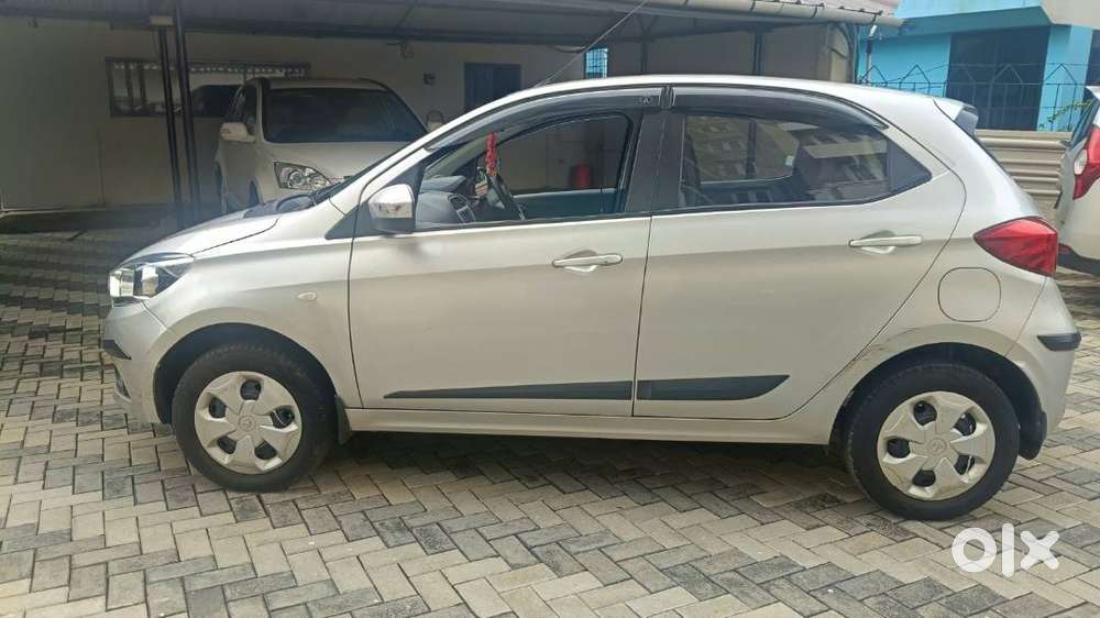 Tata Tiago 2016 Petrol
