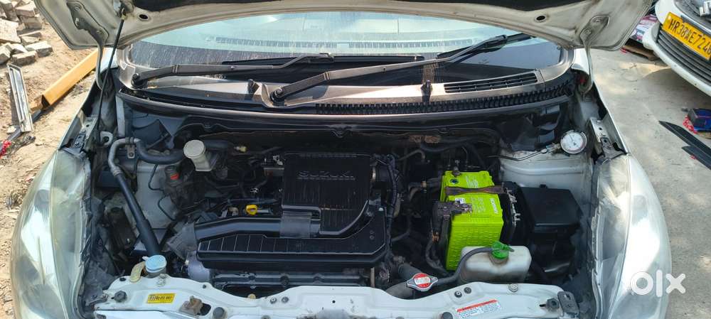 Maruti Suzuki Ertiga 1.5 Vxi, 2014, Cng & Hybrids