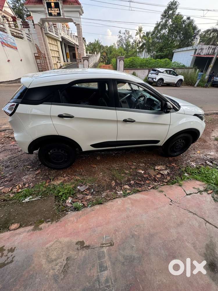 Tata Nexon Petrol 2020