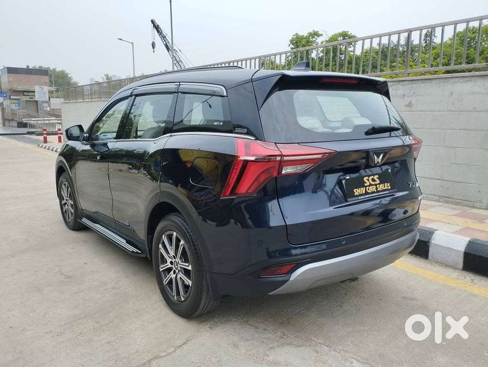 Mahindra Xuv700 2.0 Ax 7 Petrol At Str, 2024, Petrol