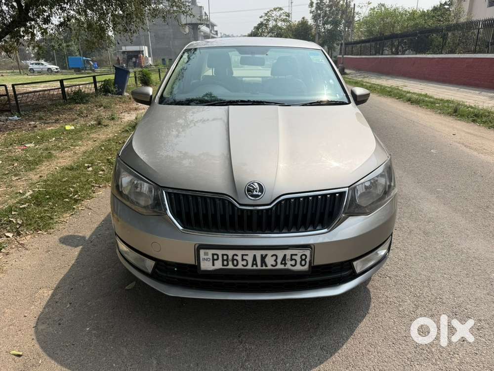 Skoda Rapid Petrol Manual 2017