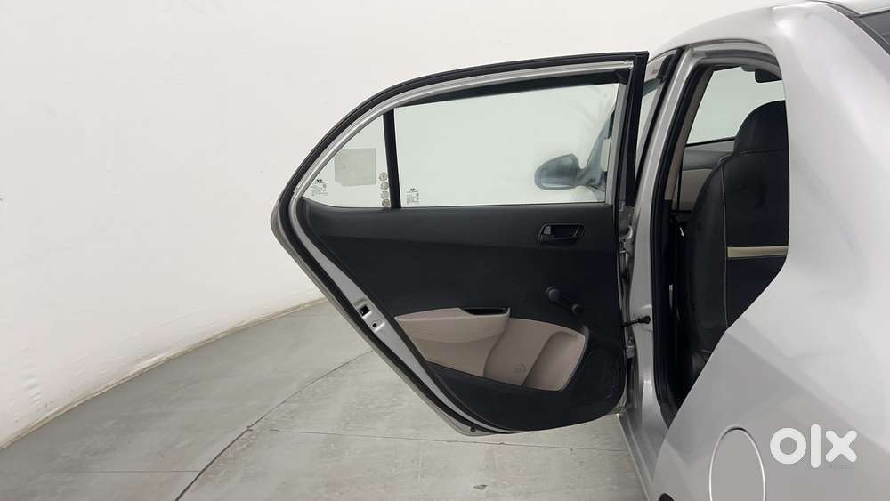 Hyundai Xcent Base 1.2, 2014, Petrol