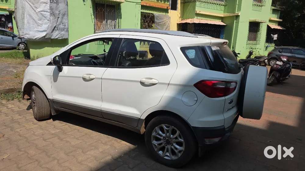 Ford Ecosport 2017 Petrol 150000 Km Driven