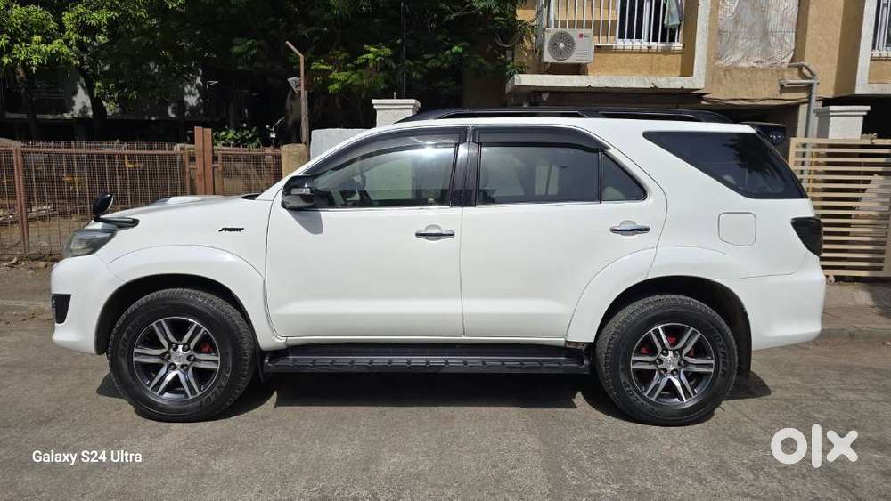 Toyota Fortuner 3.0 4x2 Automatic, 2013, Diesel