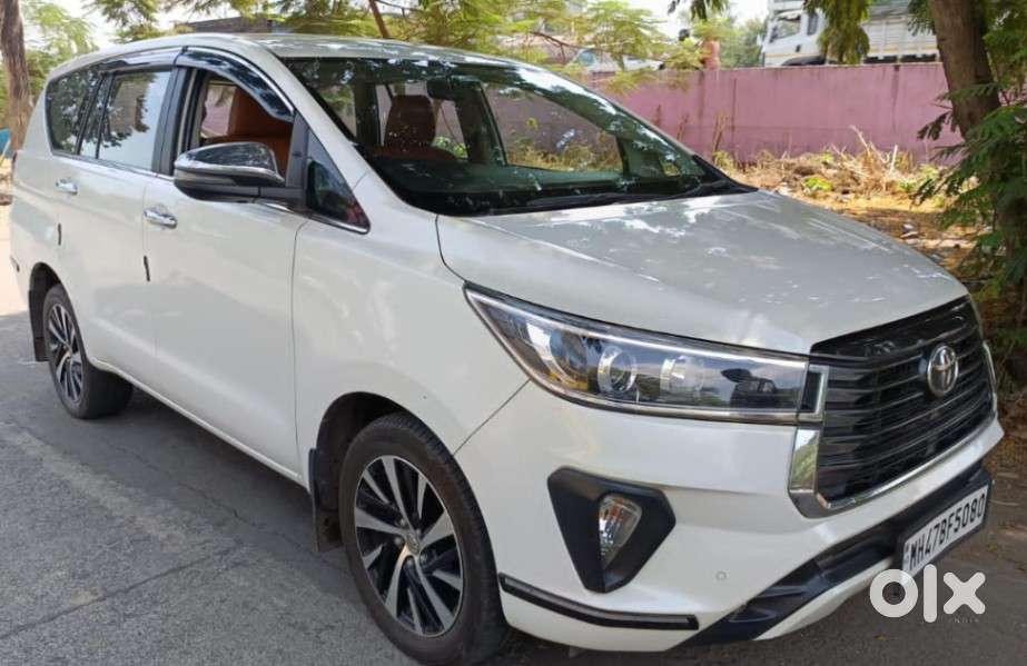 Toyota Innova Crysta 2.8 Zx At, 2022, Diesel