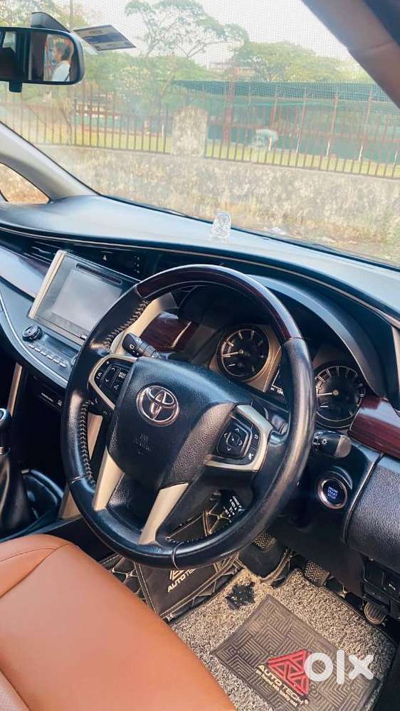 Toyota Innova Crysta 2.4 Vx Mt 8s, 2018, Diesel