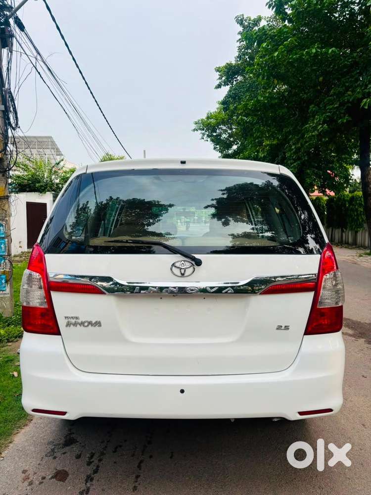 Toyota Innova 2.5 V 7 Str, 2013, Diesel