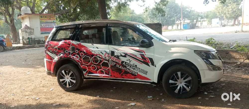Mahindra Xuv500 Diesel 2017 Manual 90000 Km