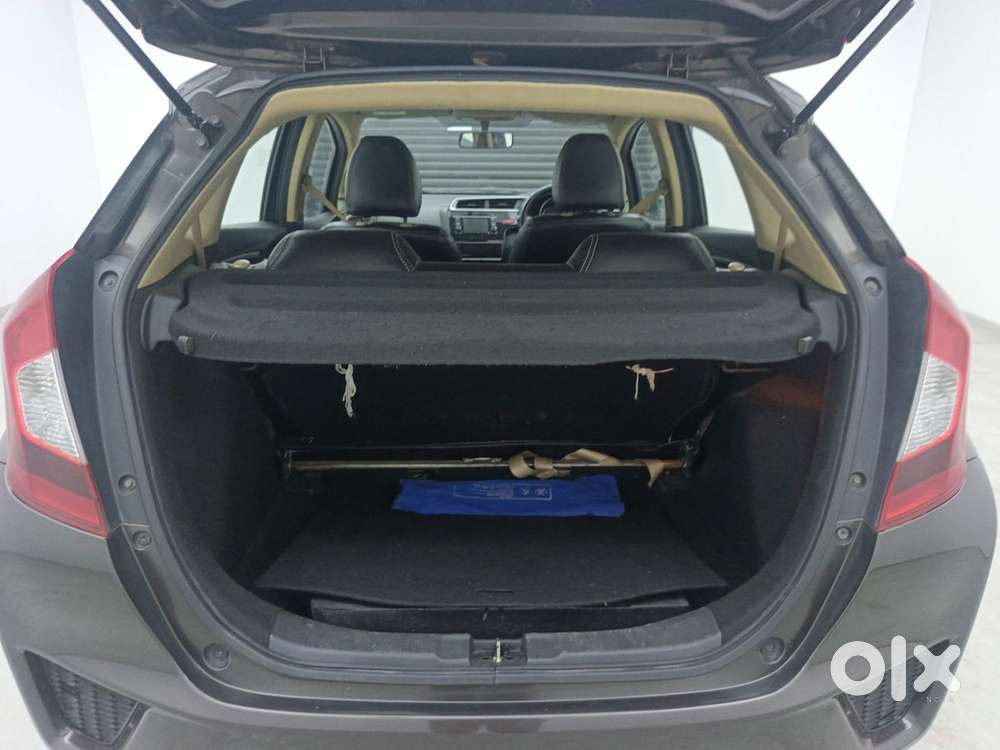 Honda Jazz [2020-2023] 1.2 V I-vtec Mt, 2015, Petrol