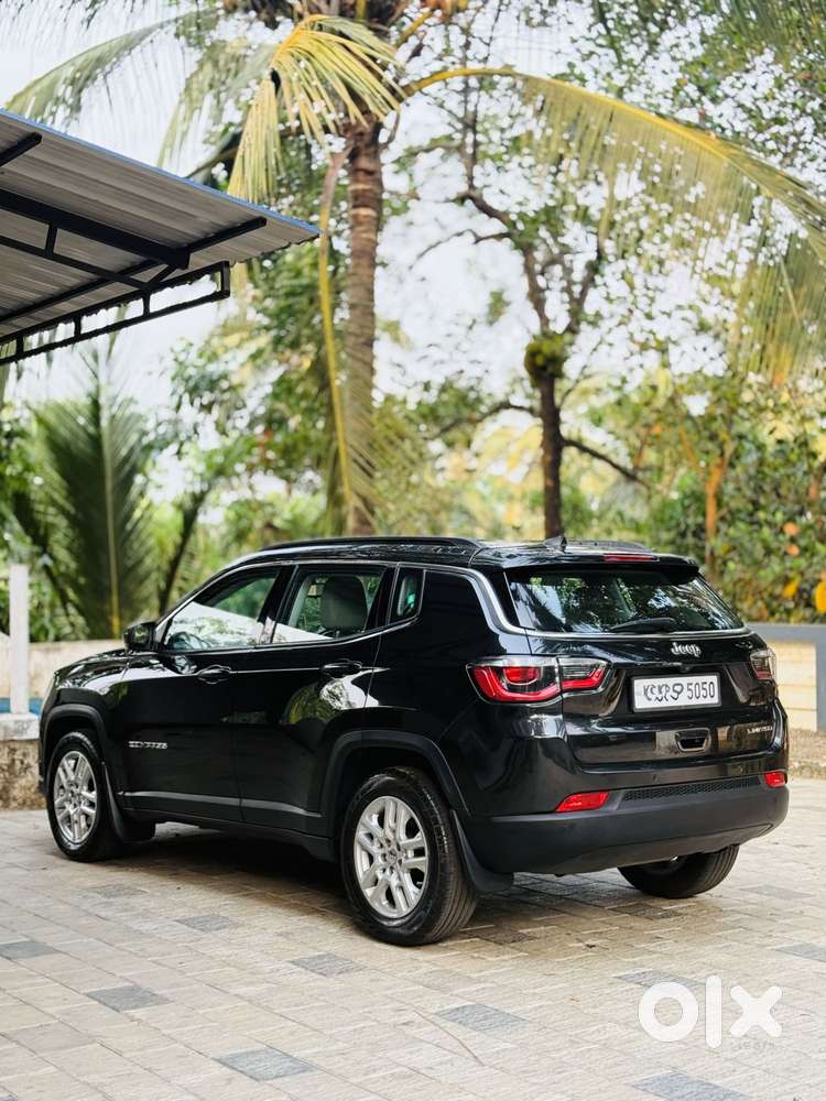 Jeep Compass 2.0 Limited Option Black, 2018, Diesel