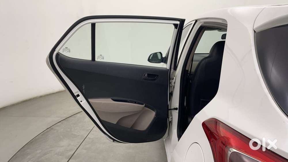 Hyundai Grand I10 1.2 Kappa Magna At, 2017, Petrol