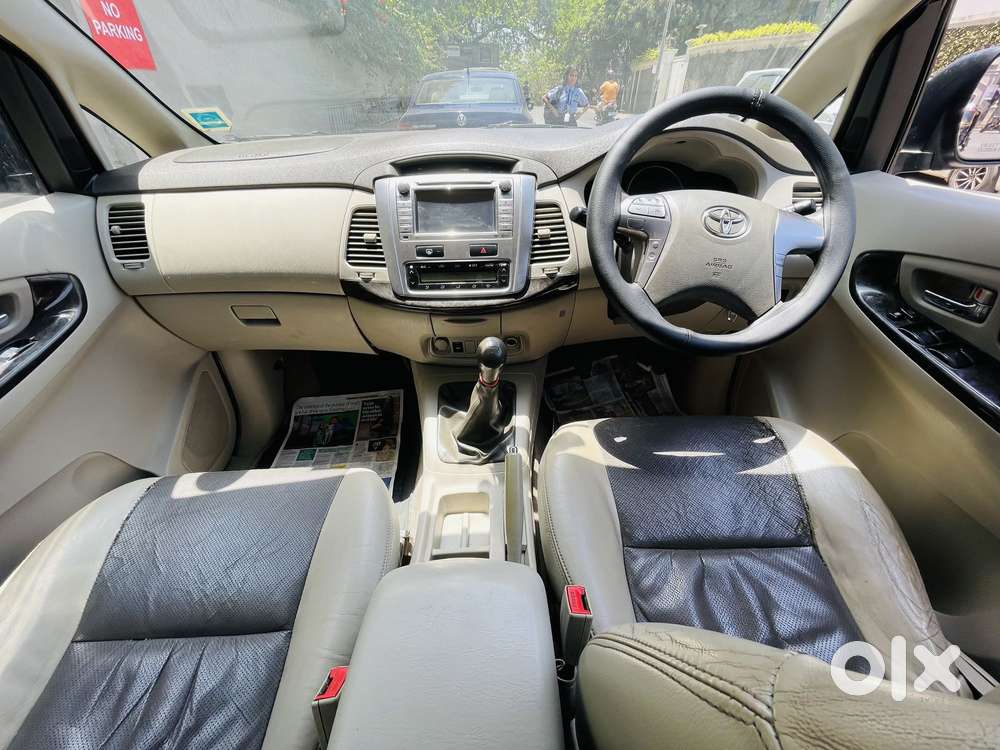 Toyota Innova 2.5 Zx 7 Str Bs-iv, 2014, Diesel