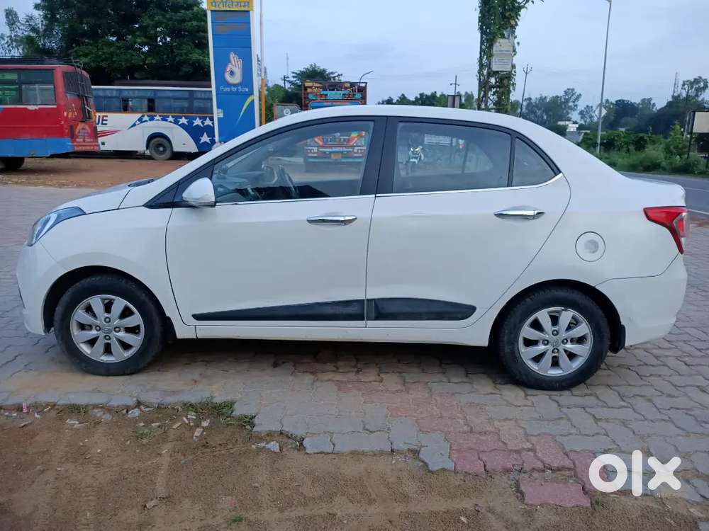 Hyundai Xcent 2016 Petrol Well Maintained