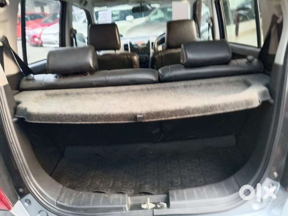 Maruti Suzuki Wagon R Vxi Amt Opt 1.2, 2017, Petrol