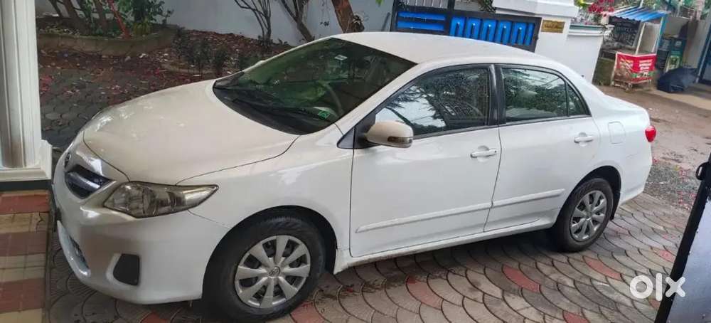Toyota Corolla Altis 2011