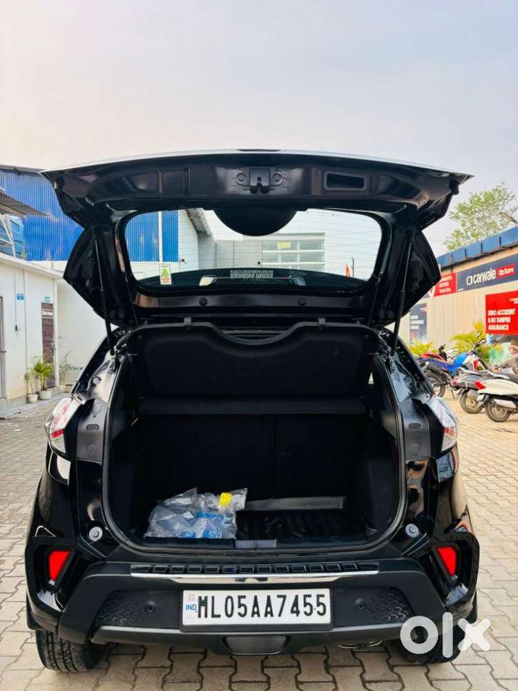 Tata Nexon 1.2 Revotron Xz Plus Premium Dark Edition, 2023, Petrol