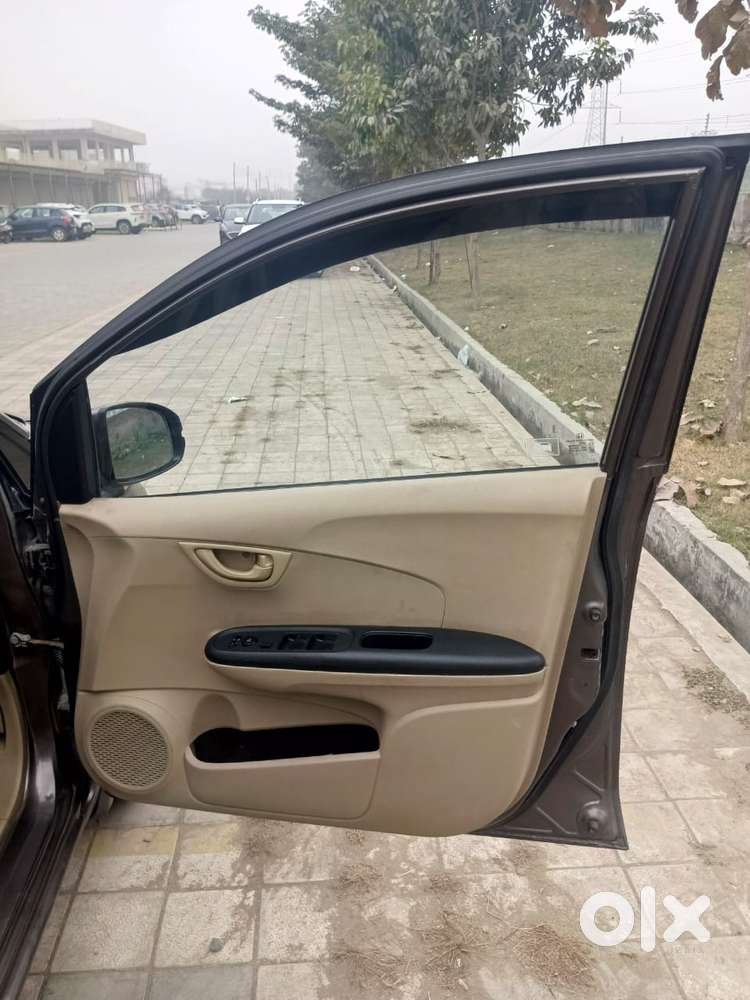 Honda Brio S Mt, 2015, Petrol