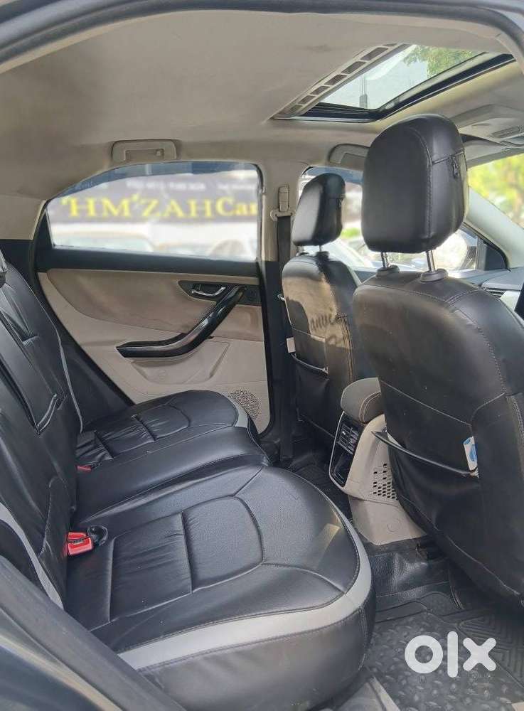 Tata Nexon 1.2 Revotron Xza Plus (o) Amt, 2021, Petrol