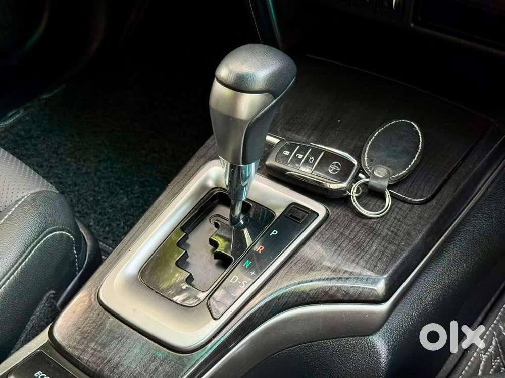 Toyota Fortuner 3.0 4x2 Automatic, 2022, Petrol