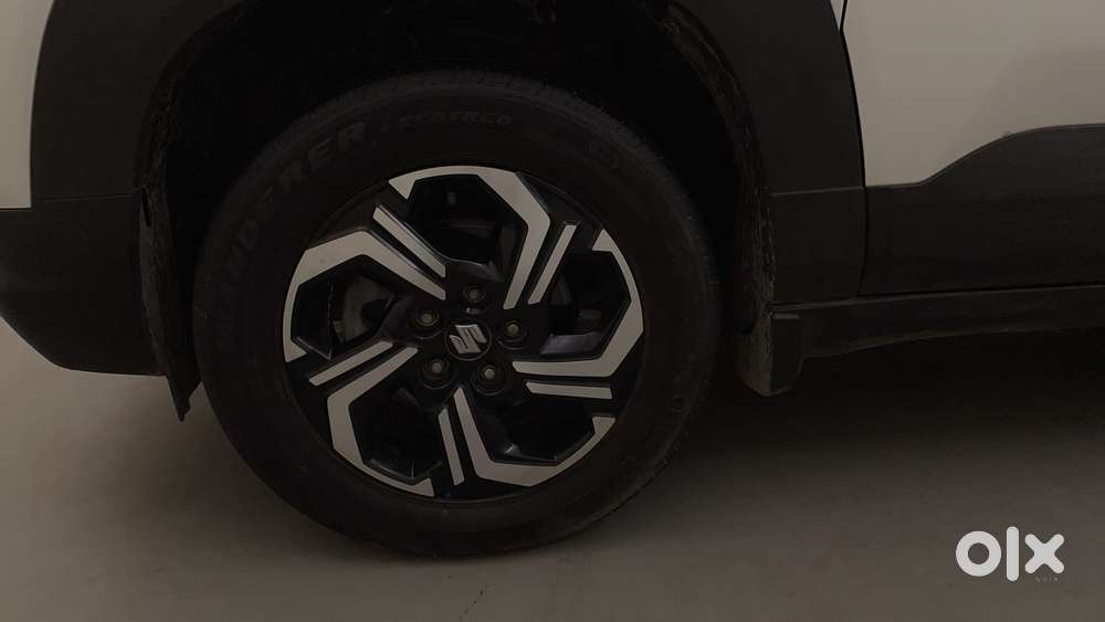 Maruti Suzuki Vitara Brezza 1.5 Zxi, 2024, Petrol