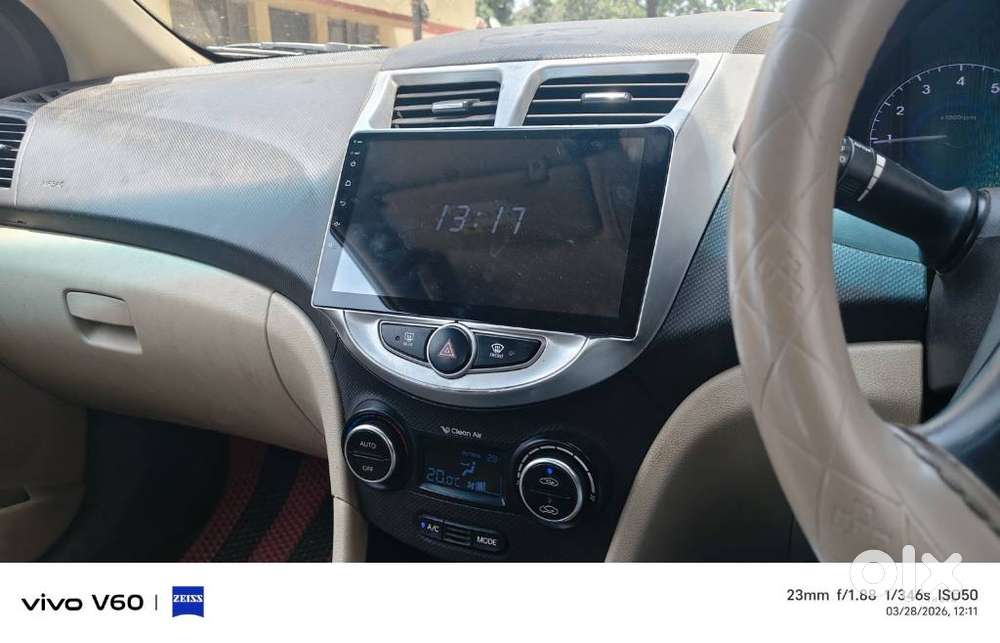 Hyundai Verna Fluidic 1.6 Vtvt Sx, 2015, Petrol