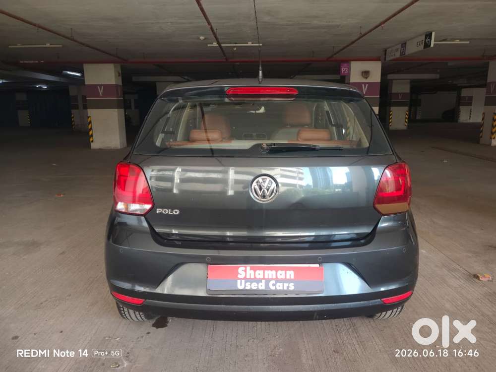 Volkswagen Polo Petrol Highline 1.2l, 2015