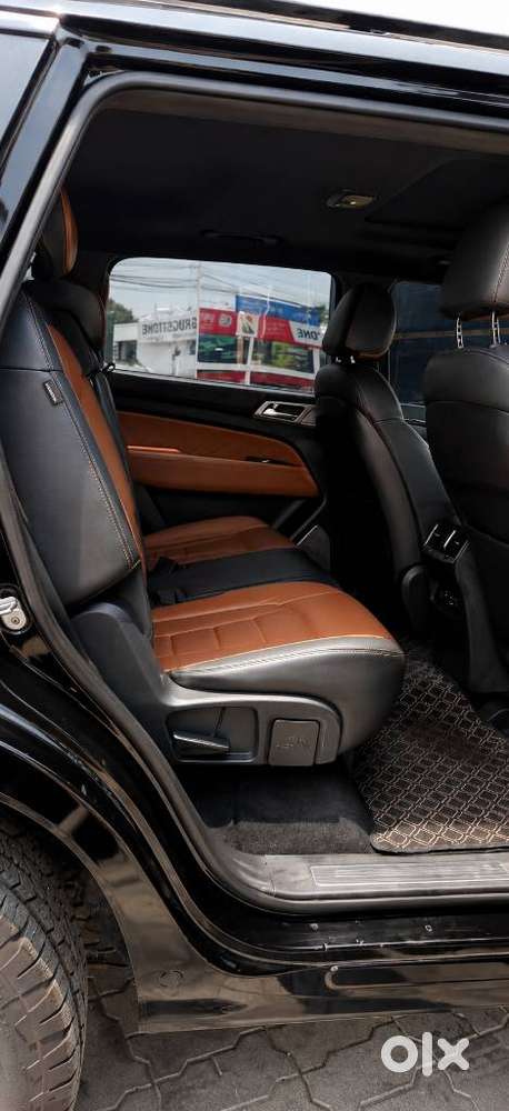 Mahindra Alturas G4, 2019, Diesel