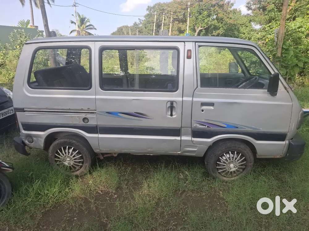 Maruti Suzuki Omni 2010
