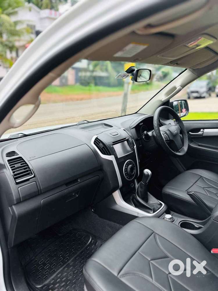 Isuzu D-max V-cross 4x4, 2020, Diesel