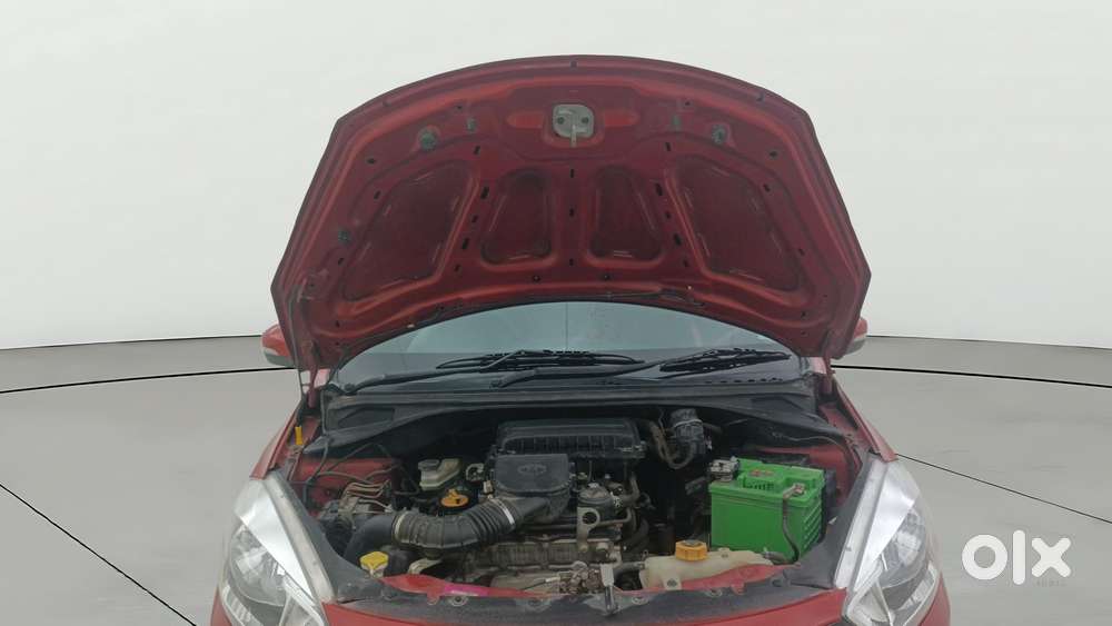 Tata Tiago 1.2 Revotron Xz, 2018, Petrol