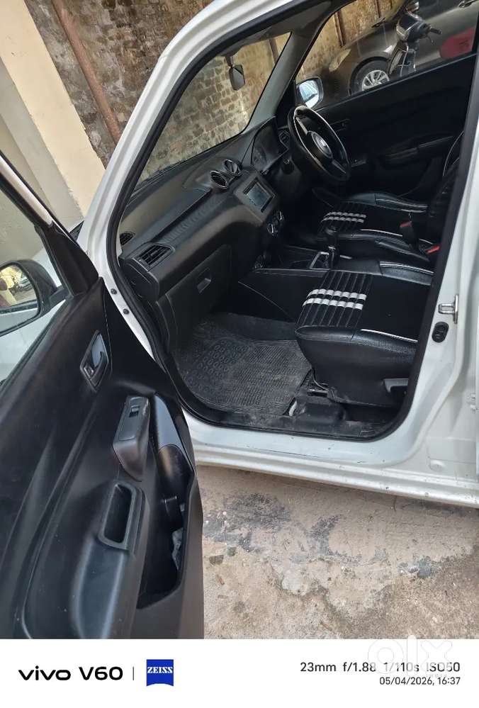 Maruti Suzuki Swift  Lxi 2020 Petrol 69000 Km Driven