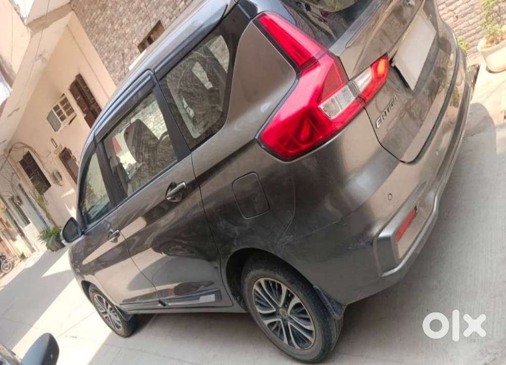Maruti Suzuki Ertiga 2022-2023 Vxi Cng, 2022, Cng & Hybrids