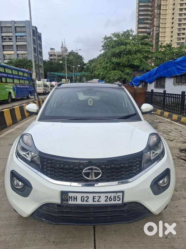 Tata Nexon Amt Xza Plus, 2018, Petrol