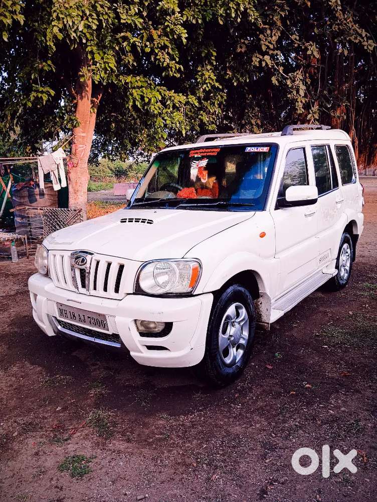 Mahindra Scorpio Classic 2015 Diesel 143231 Km Driven