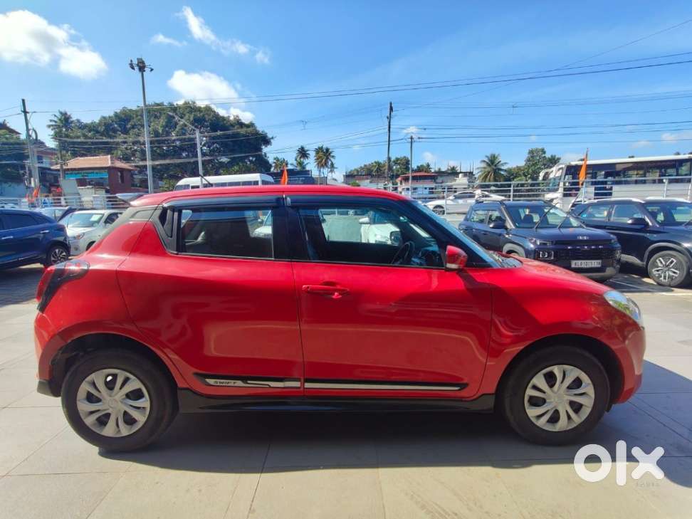 Maruti Suzuki Swift Amt Vxi, 2023, Petrol