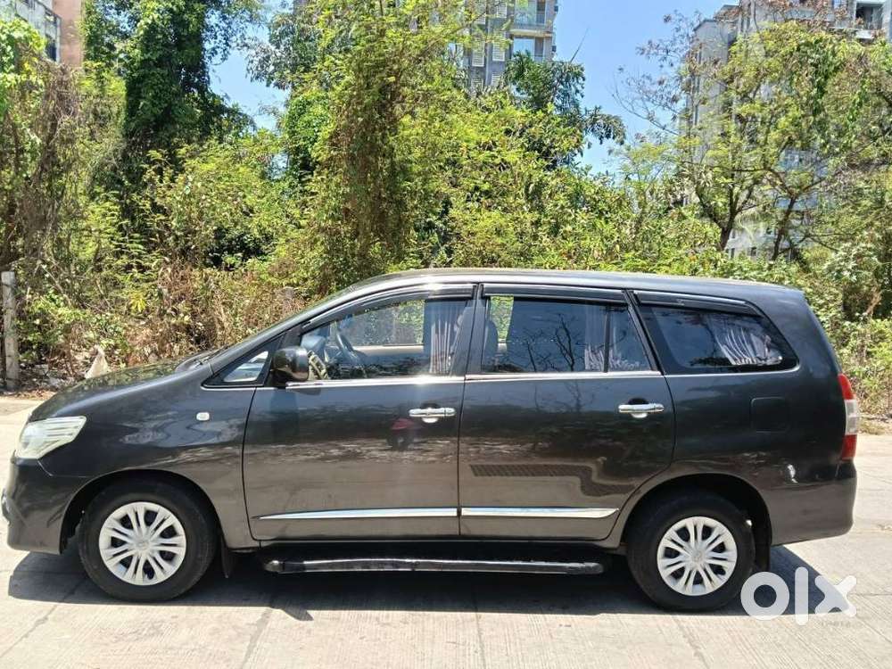 Toyota Innova 2.5 G (diesel) 8 Seater, 2016, Diesel
