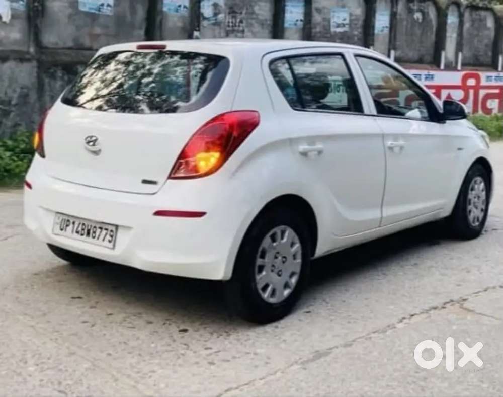 Hyundai I20 Magna 2013 Variant