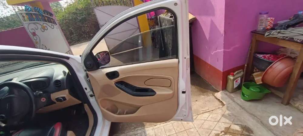 Ford Figo Aspire 2017 Diesel 120000 Km Driven