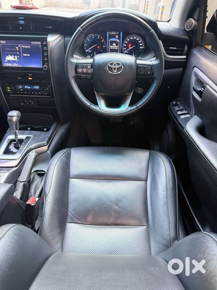 Toyota Fortuner 4x2 At 2.8 Diesel, 2022, Diesel