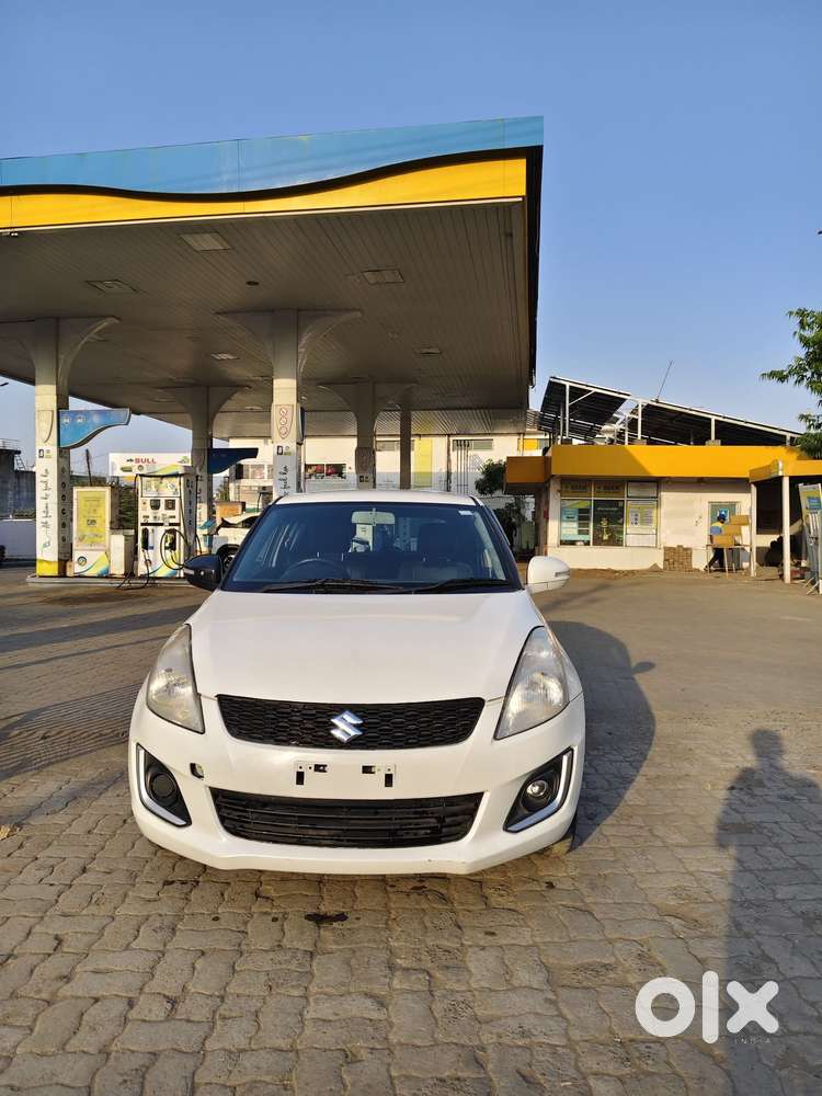Maruti Suzuki Swift Amt Vvt Vxi, 2016, Petrol