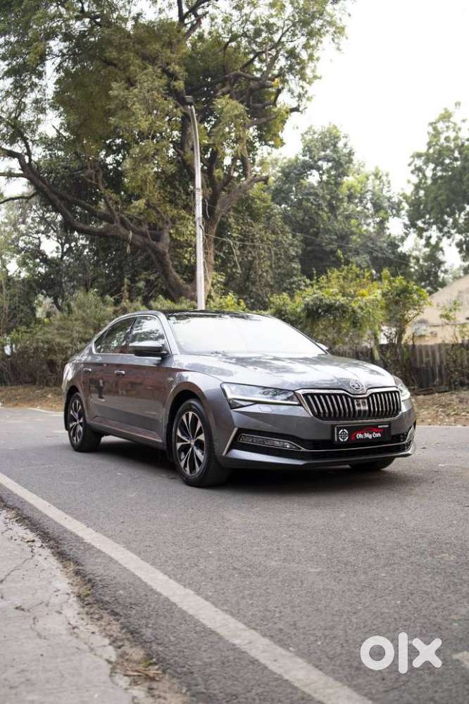 Skoda Superb Laurin And Klement 1.8, 2023, Petrol