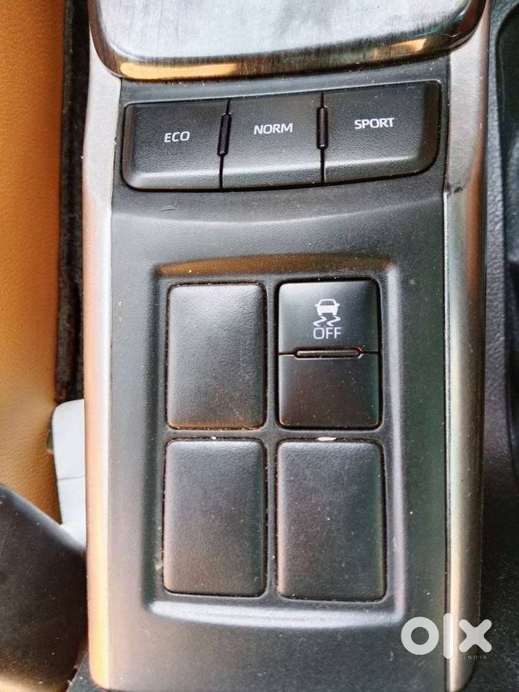 Toyota Fortuner 4x2 At 2.8 Diesel, 2023, Diesel