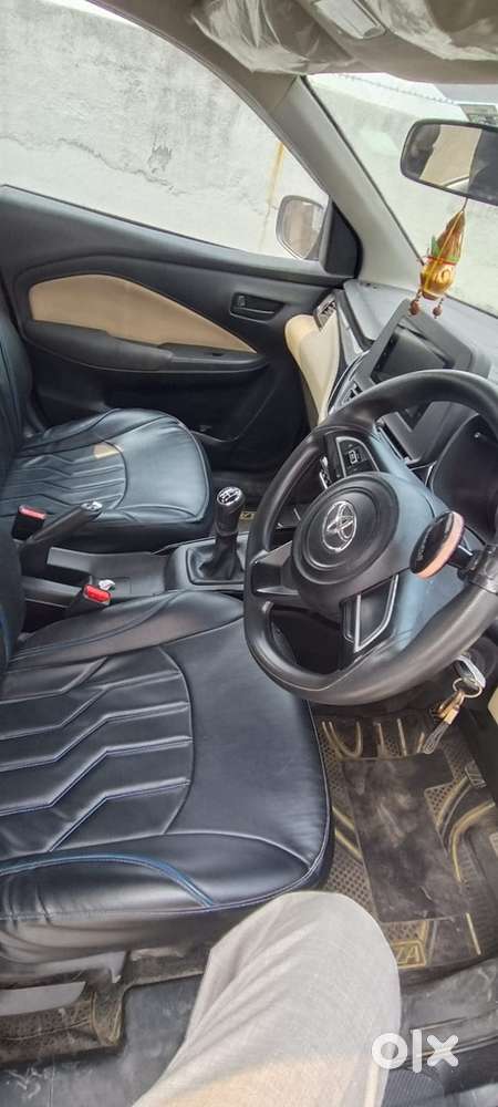 Toyota Glanza Petrol Manual 2024