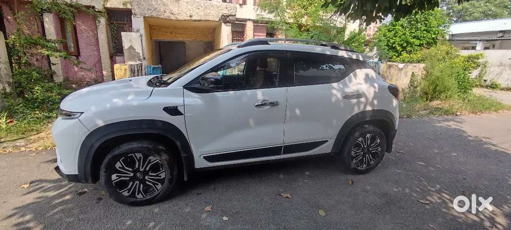 Renault Kiger Turbo Cvt Automatic 2021 Rxz Top Model