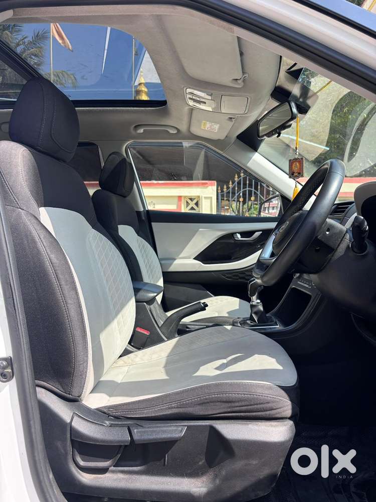 Hyundai Creta 2022 Petrol 76334 Km Driven