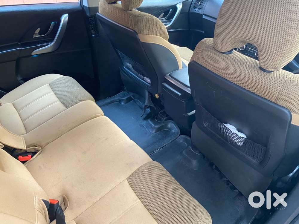 Mahindra Xuv500 2020 Diesel 68000 Km Driven