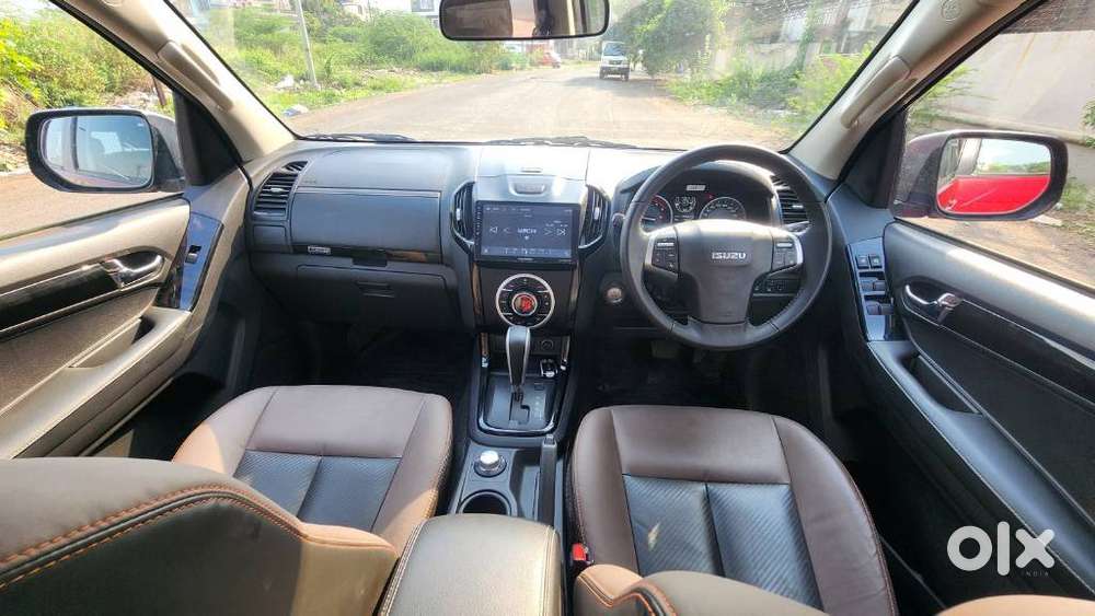 Isuzu D-max V-cross Z Prestige, 2023, Diesel