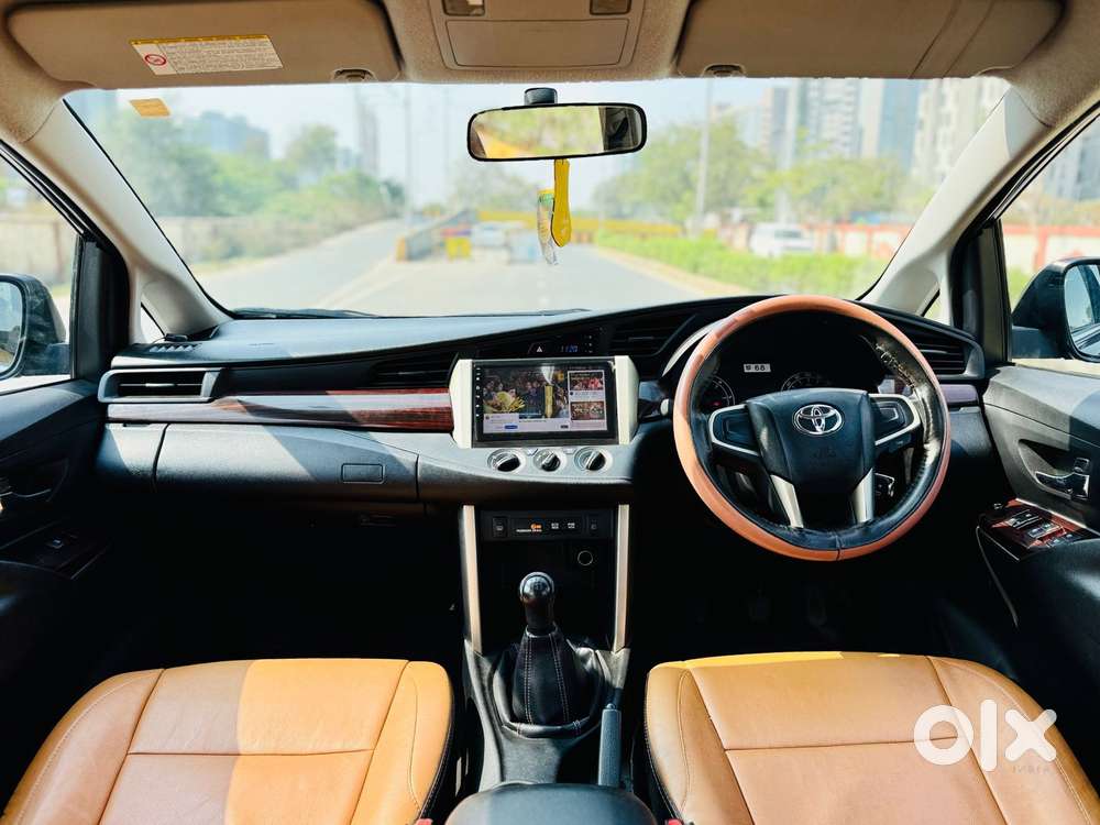 Toyota Innova Crysta 2.4 G Mt, 2017, Diesel